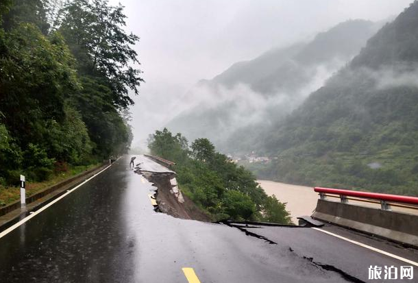 5月云南迪慶暴雨塌方路段及交通管制_游云南網  第3張