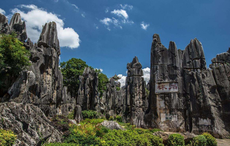 云南旅游攻略情侶 - 麗江冬天旅游適合穿什么衣服-這些天適合去麗江旅行的衣服是什么？